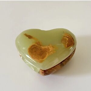 Heart Shaped Onyx Stone Trinket Jewelry Box w/Lid. Beautifully Polished
